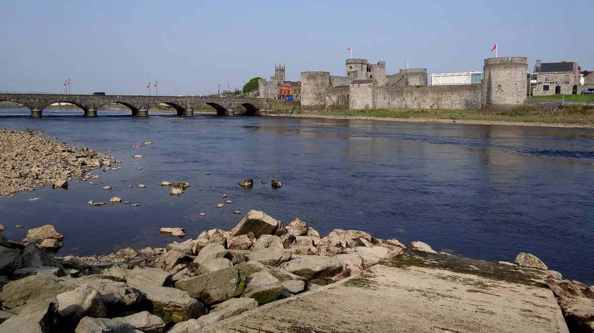 King John's Castle on the Shannon in Limerick, a stop on a Cliffs of Moher tour from Dublin, Ireland